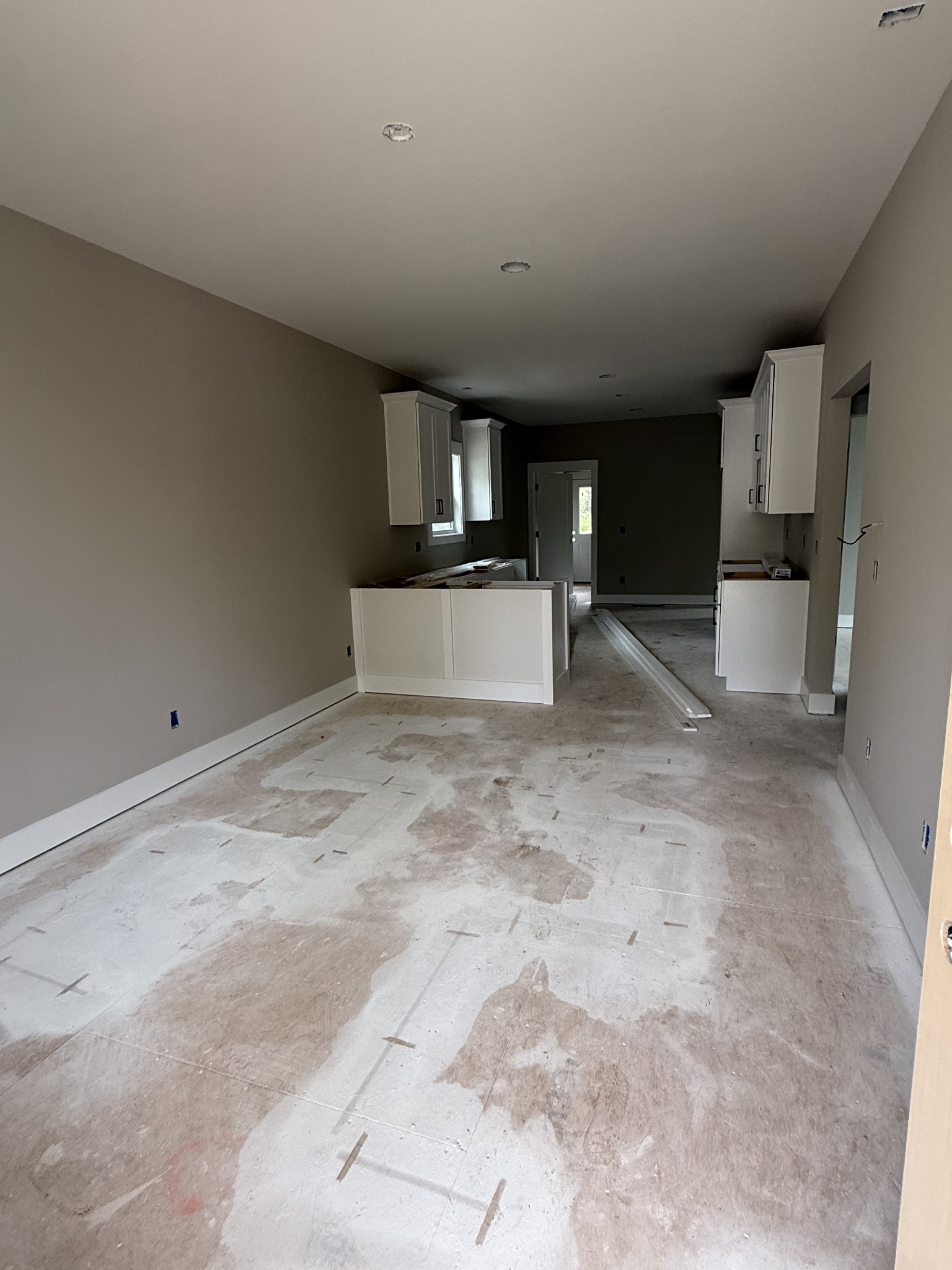 1002 College St W