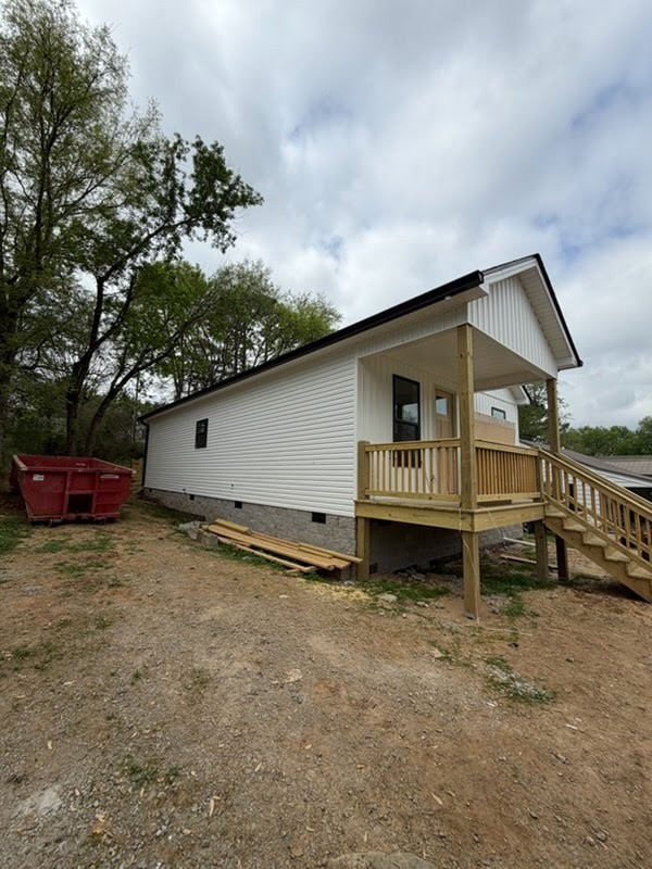 1002 College St W