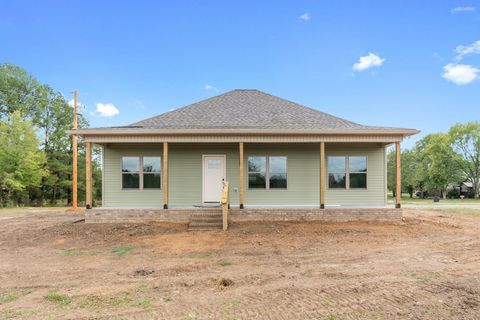 103 Totty Dr Hohenwald TN 38462