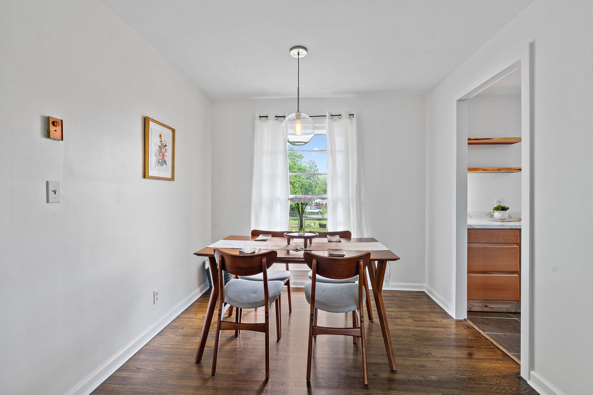 700 Barbara Dr