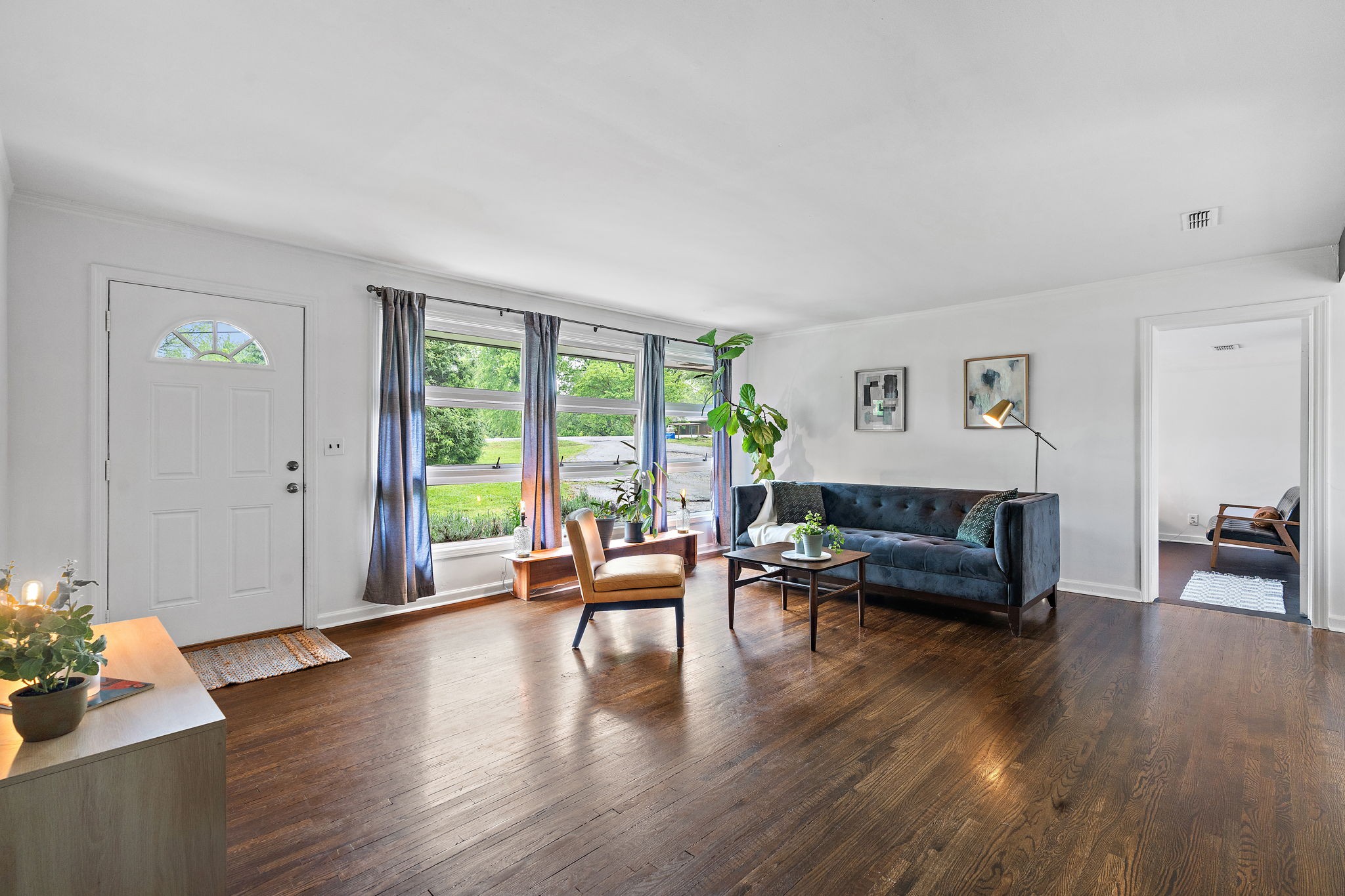 700 Barbara Dr