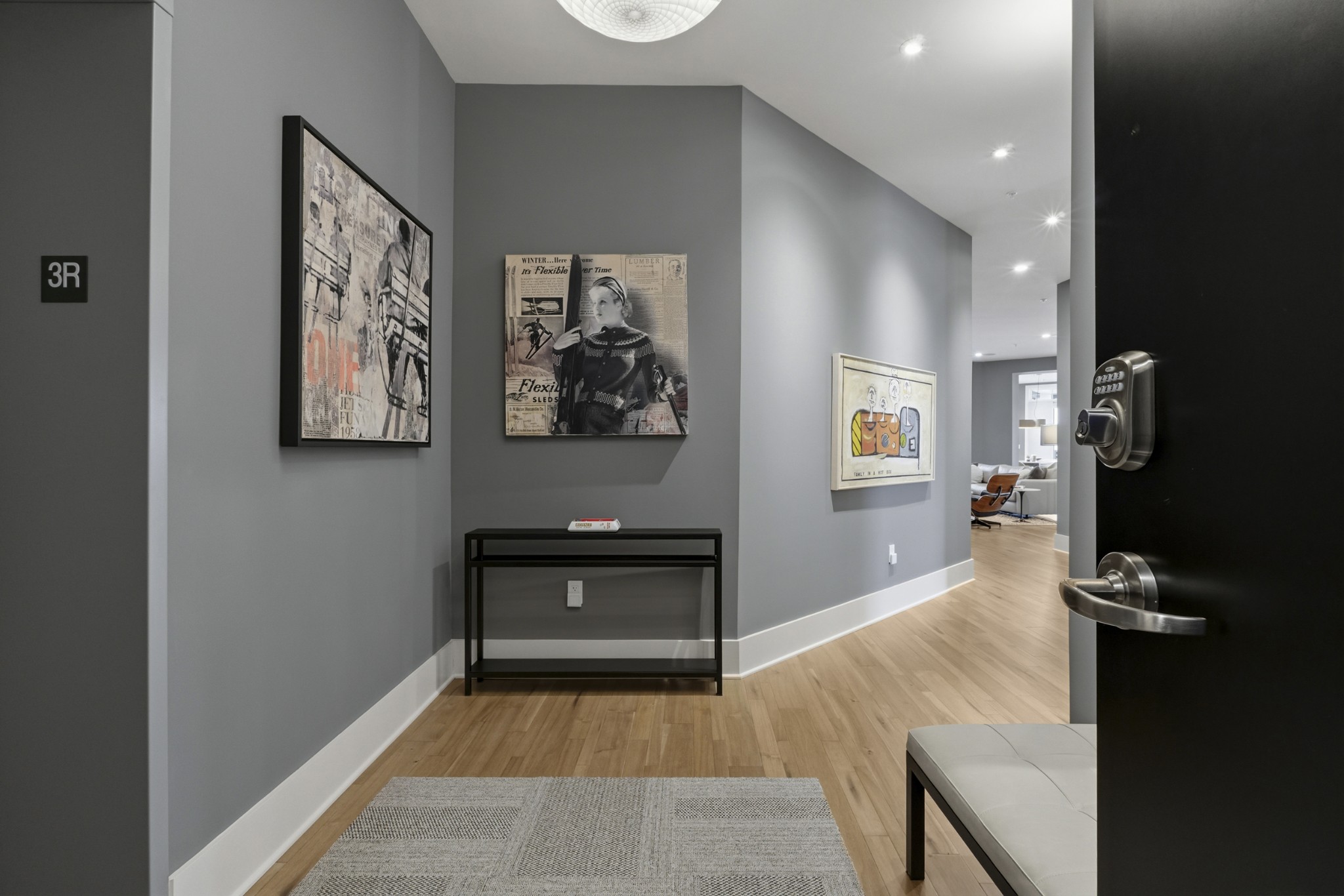 1024 Club View Dr C302