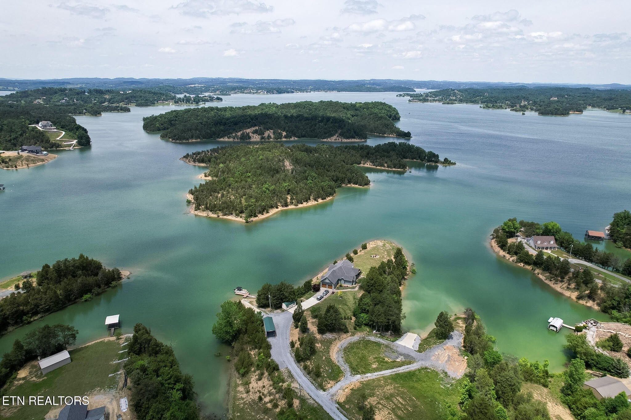 0 0 Douglas Lake Is