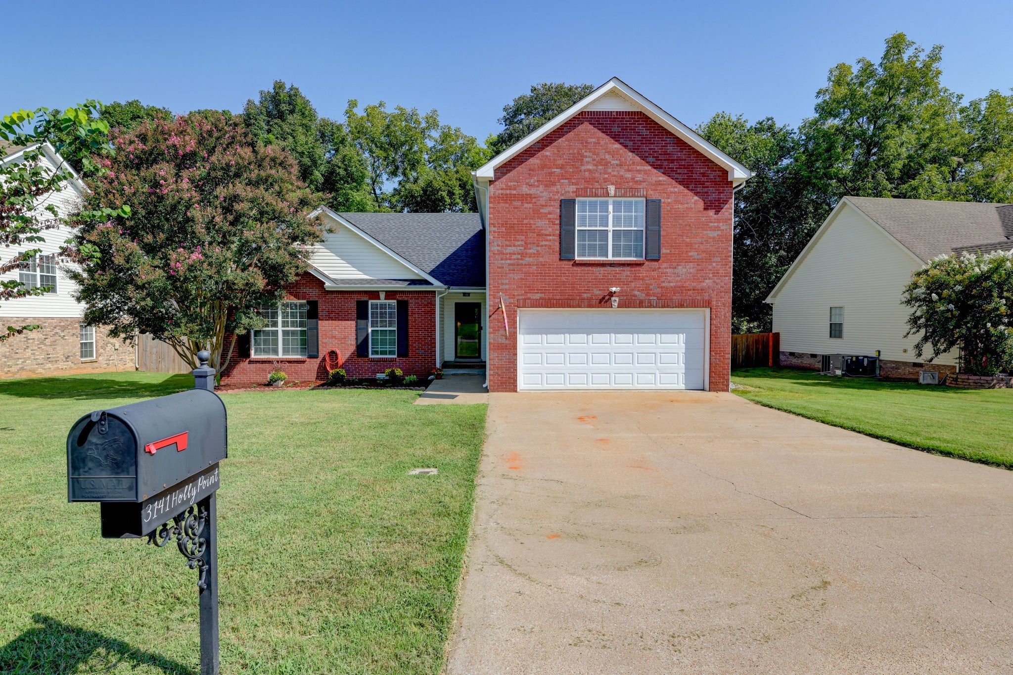 3141 Holly Pt