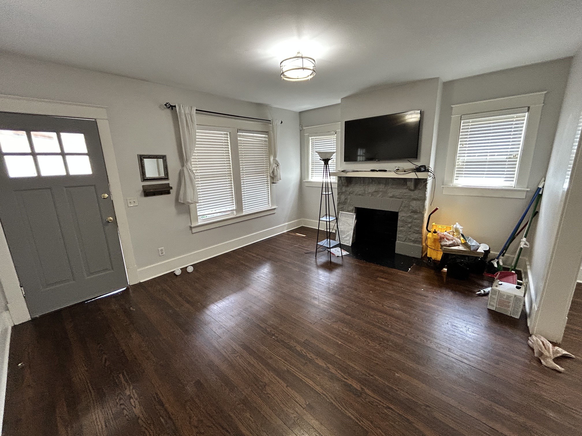 1114 Sharpe Ave