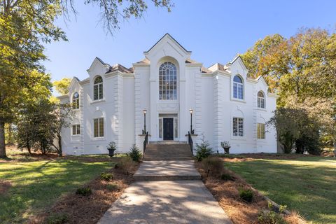 135 Nathanaels Crossing Dr Columbia TN 38401