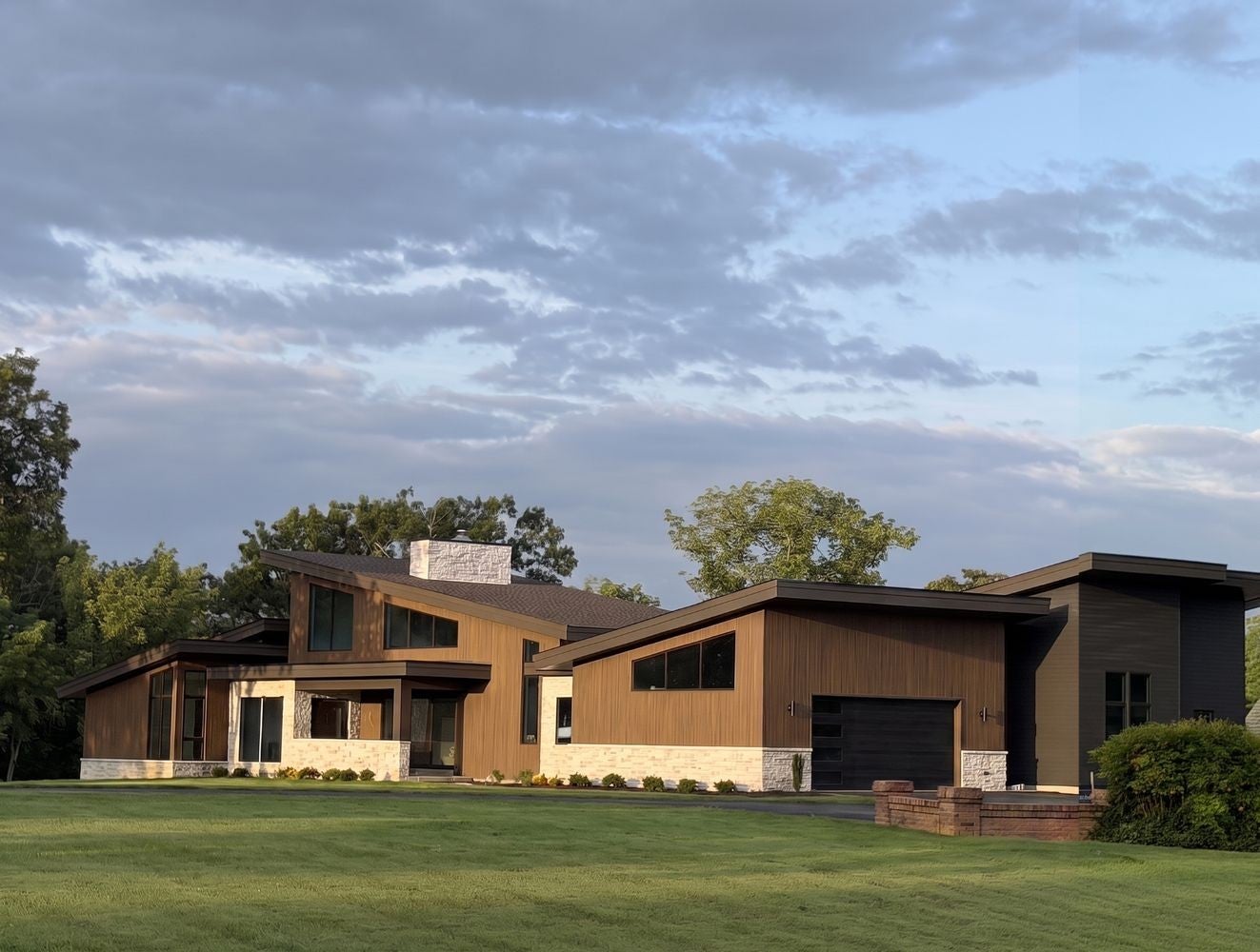 6008 Elizabethan Dr