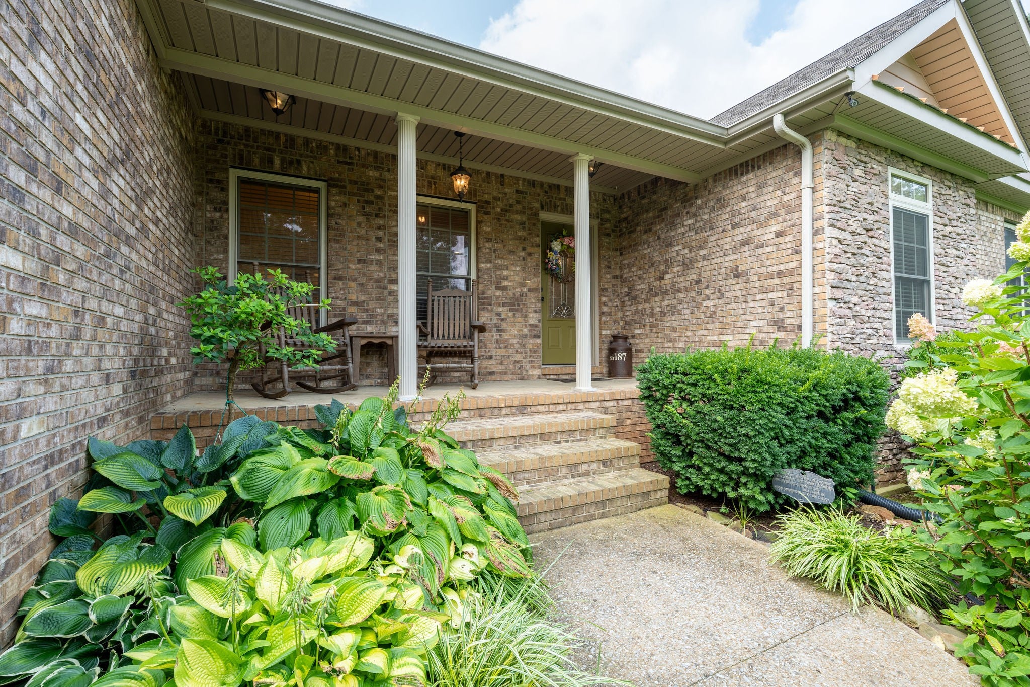187 Double Eagle Dr