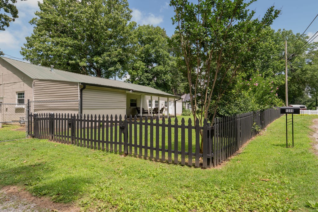 1335 Highway 47 E