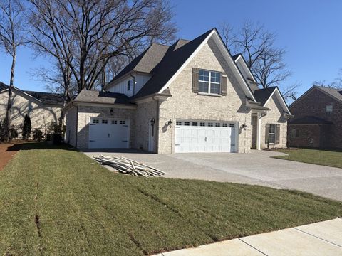 Photo of 920 Licinius Ln, Murfreesboro, TN 37128 (MLS # 3164729)