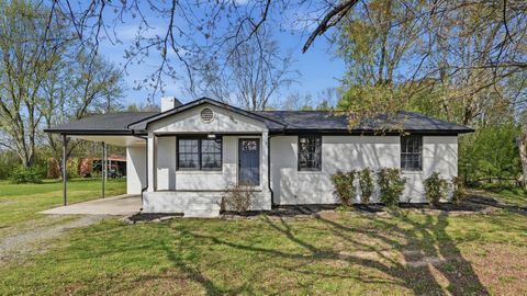 179 Old Huntsville Rd Fayetteville TN 37334