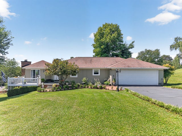 1031 Montcrest Dr