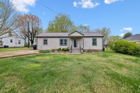 1212 Maple St Greenbrier TN 37073