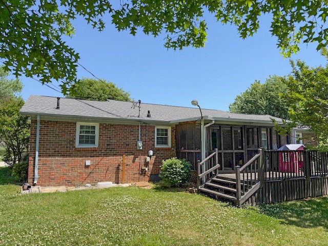 105 Vickers Dr