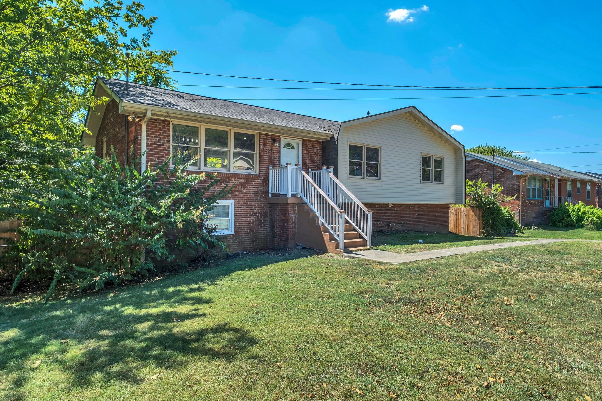 2937 Cherry Hills Dr