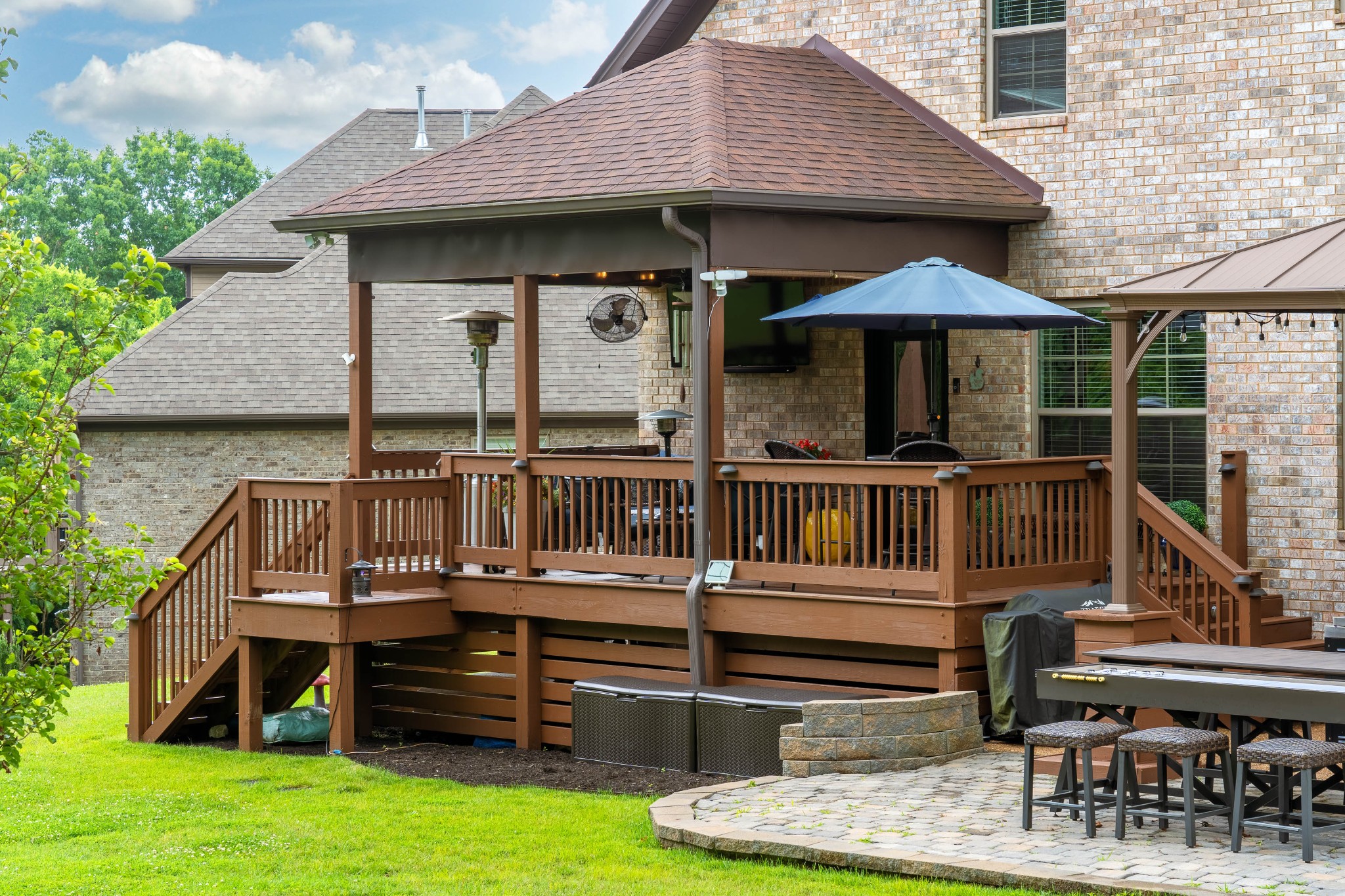 1011 Atherton Ct