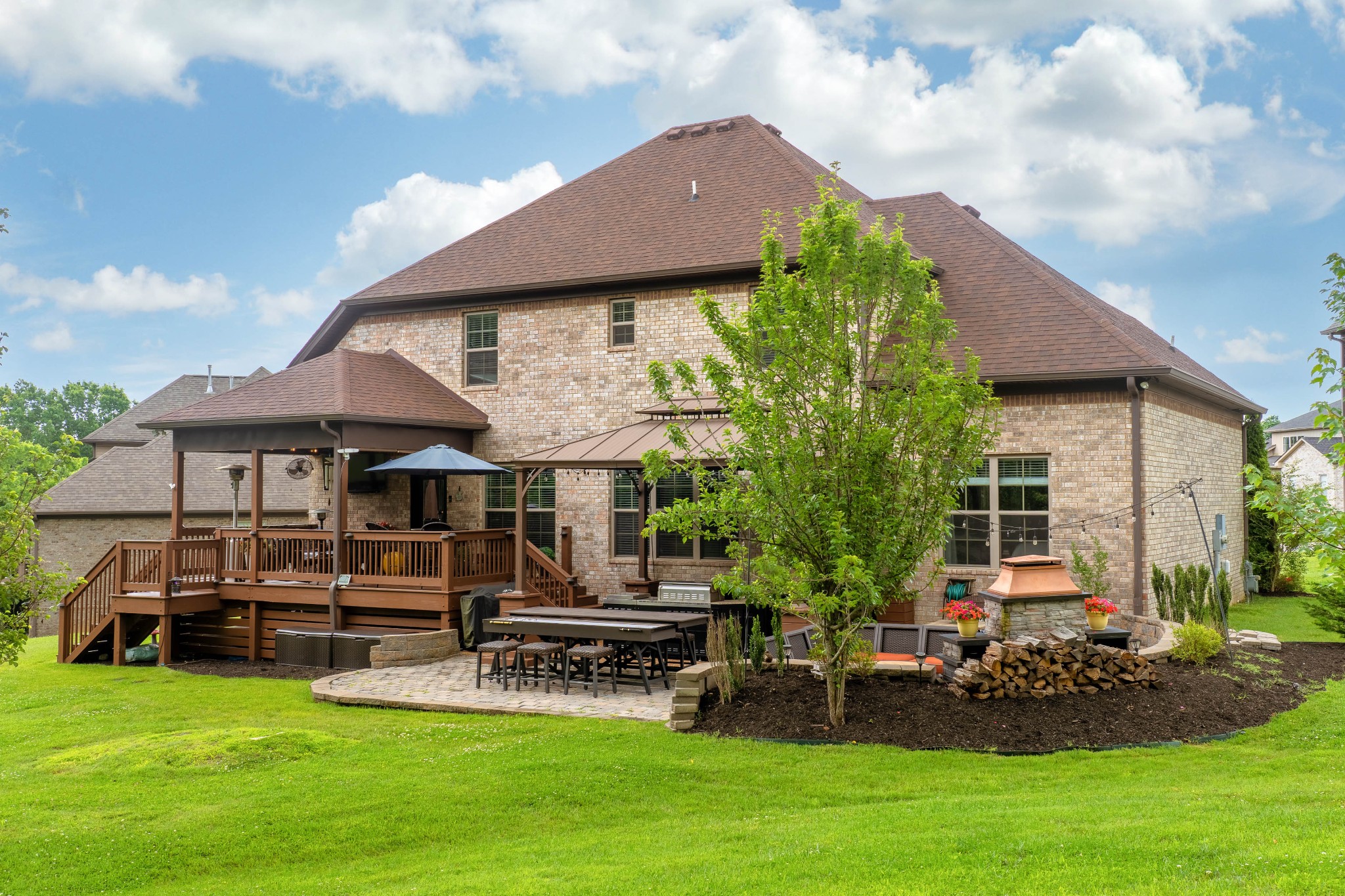 1011 Atherton Ct