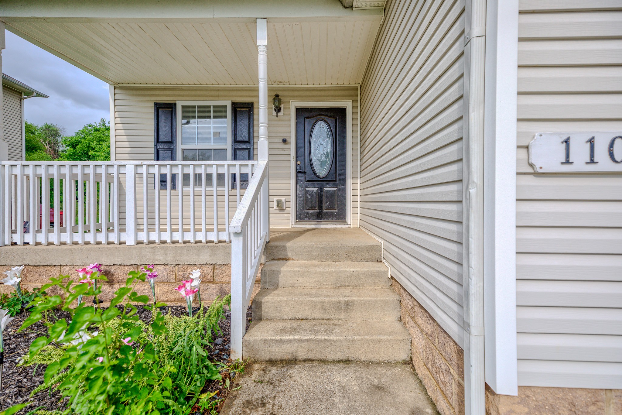 110 N Cavalcade Cir