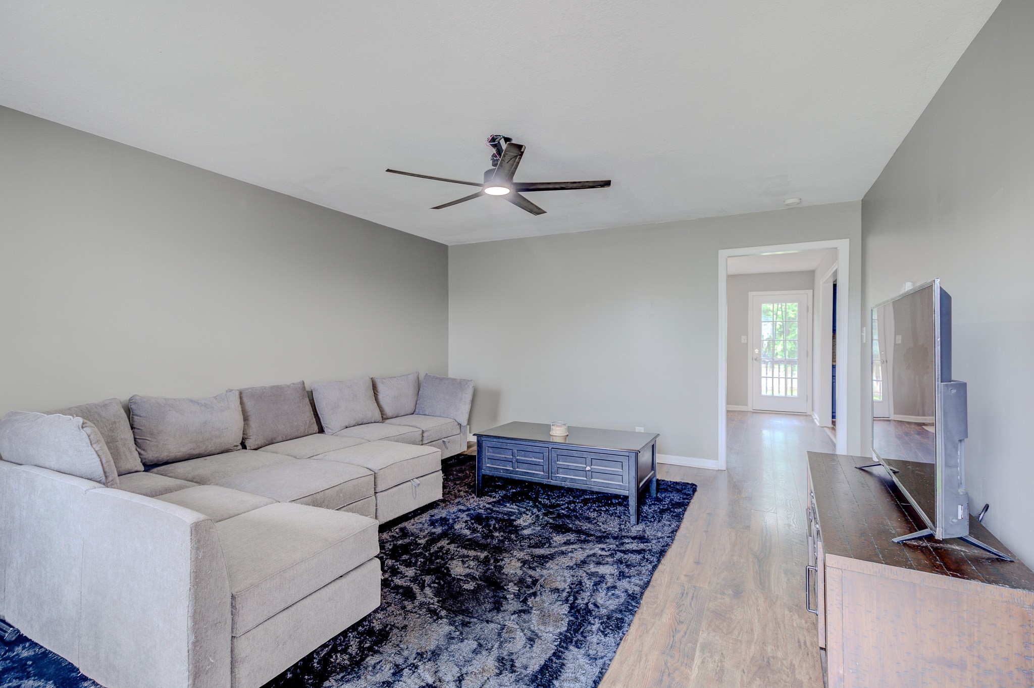 110 N Cavalcade Cir