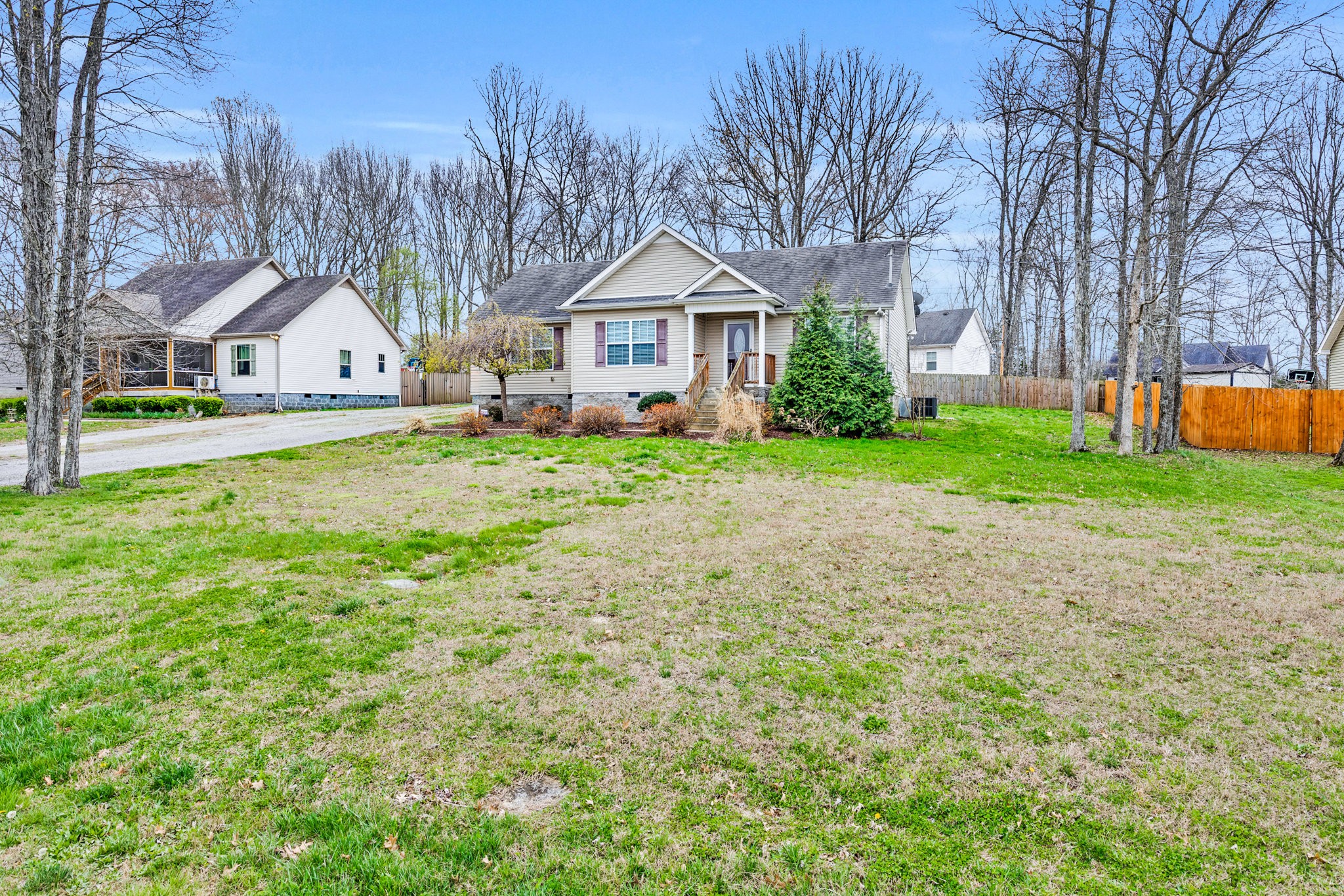 118 Southview Dr