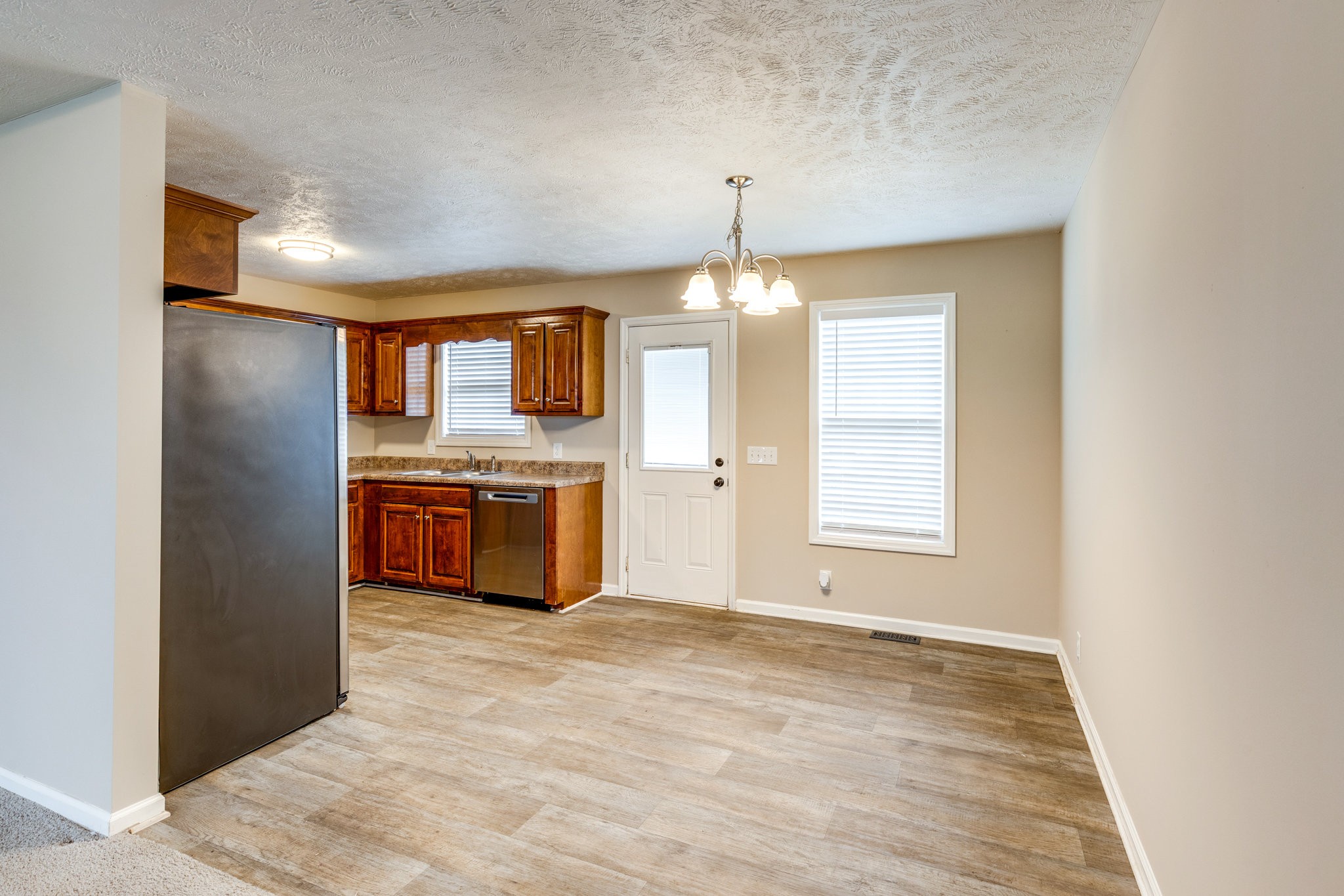 118 Southview Dr