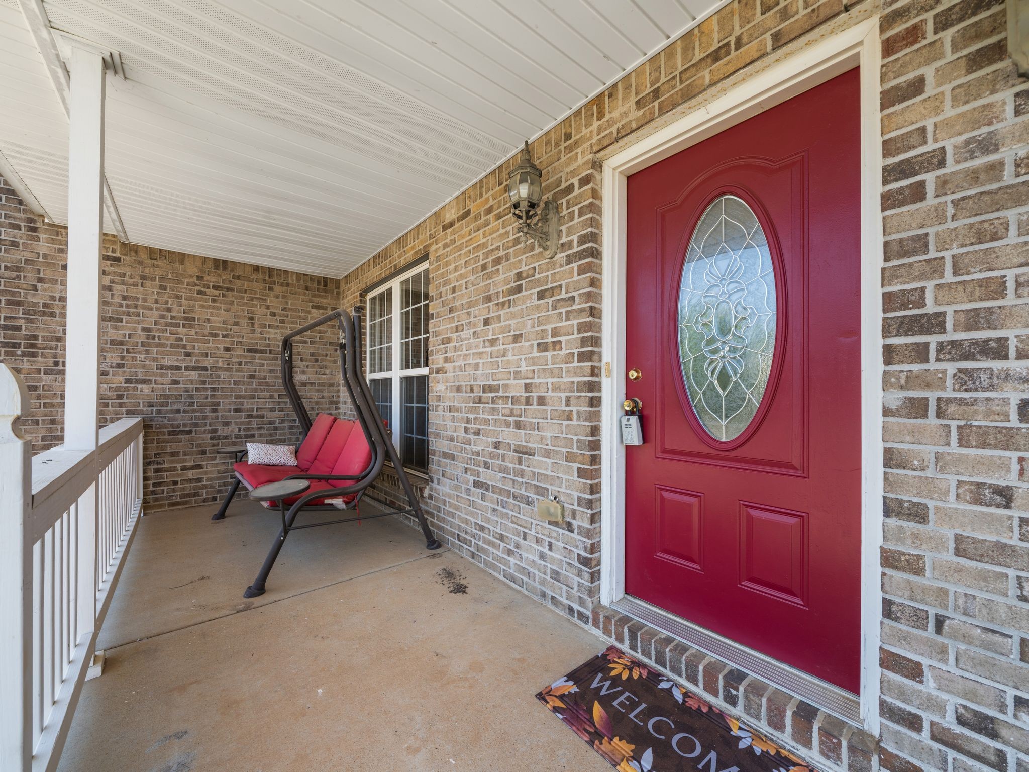 674 Superior Ln