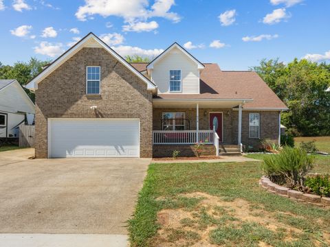 674 Superior Ln Clarksville TN 37043