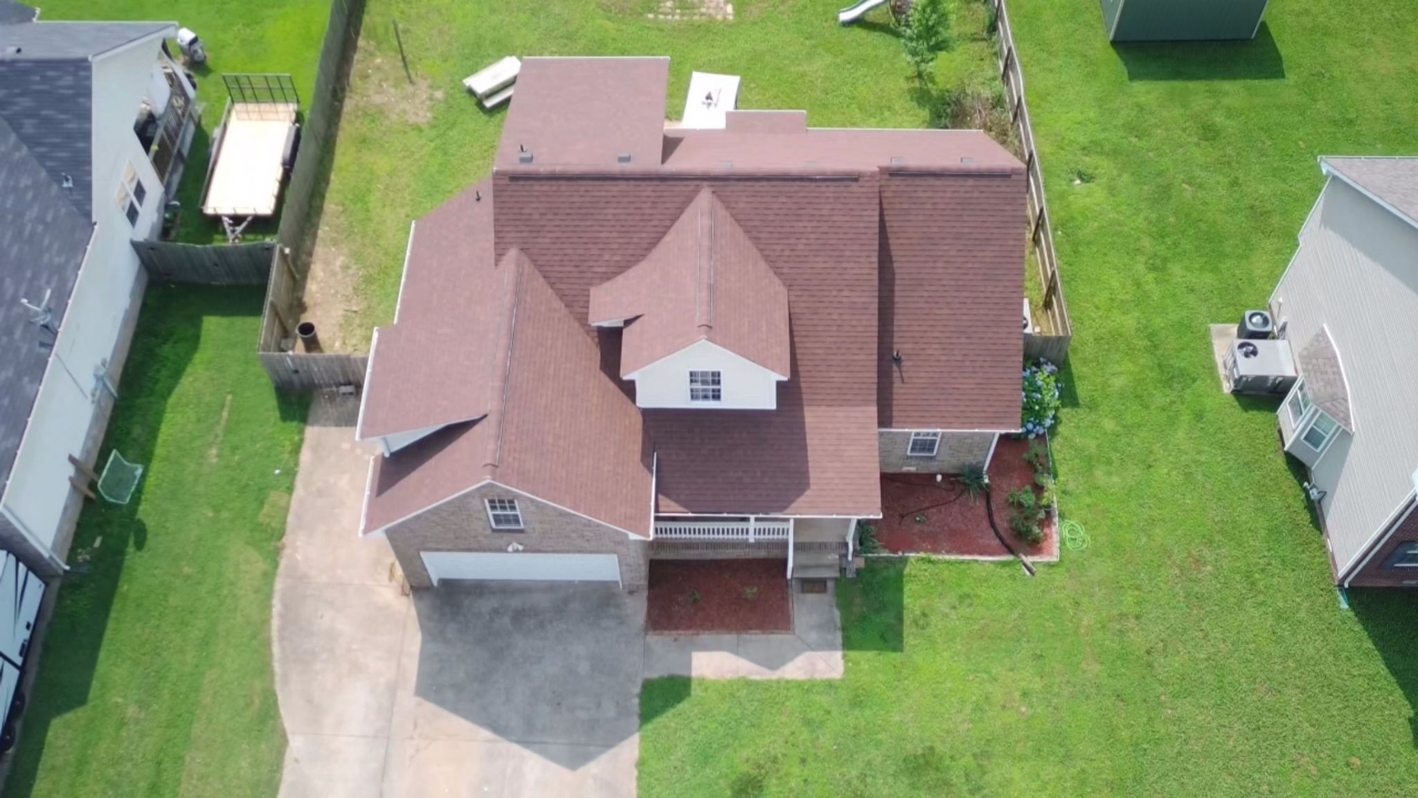 674 Superior Ln