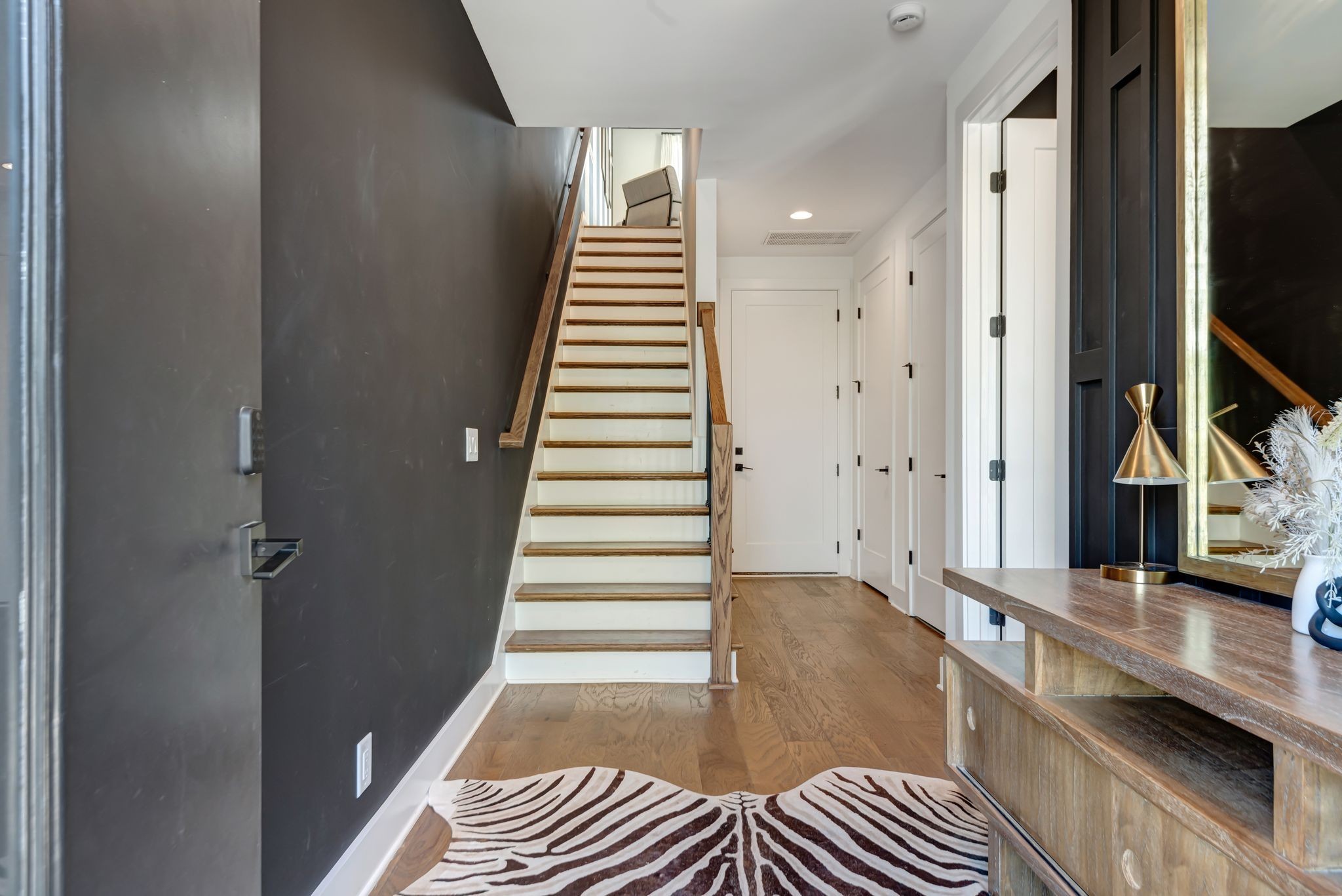 2176 Carson St 23