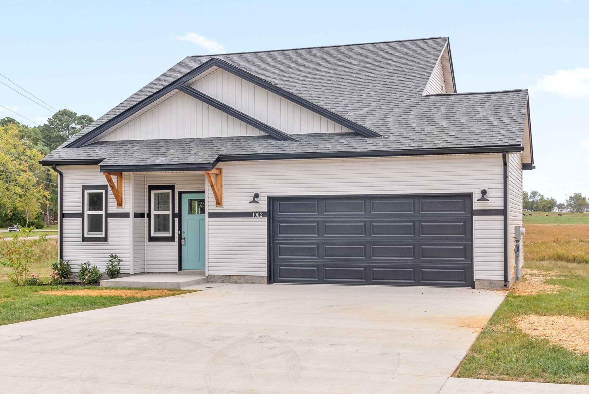 1002 Cherry Acres