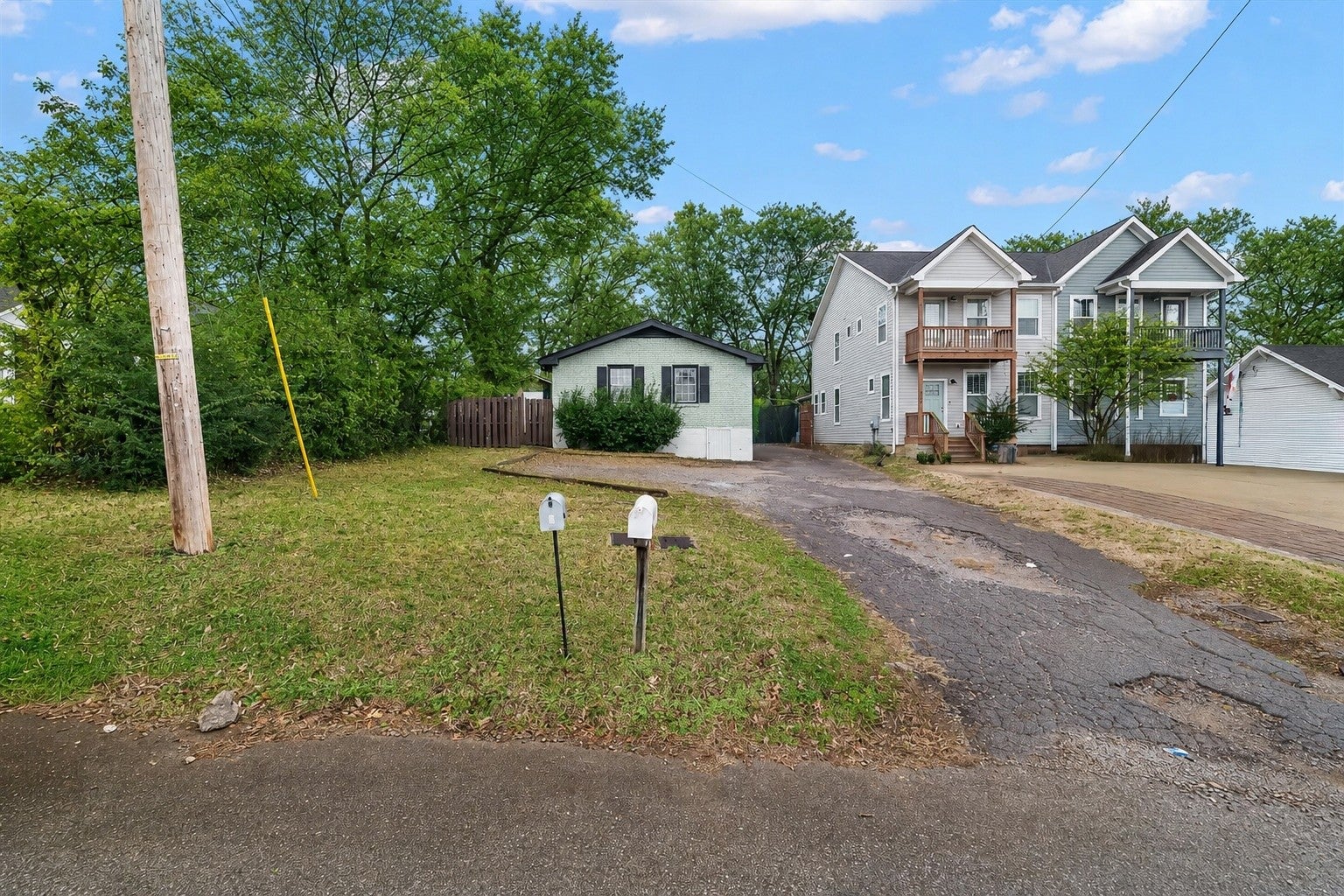 listing at 319 Morton Ave, Nashville
