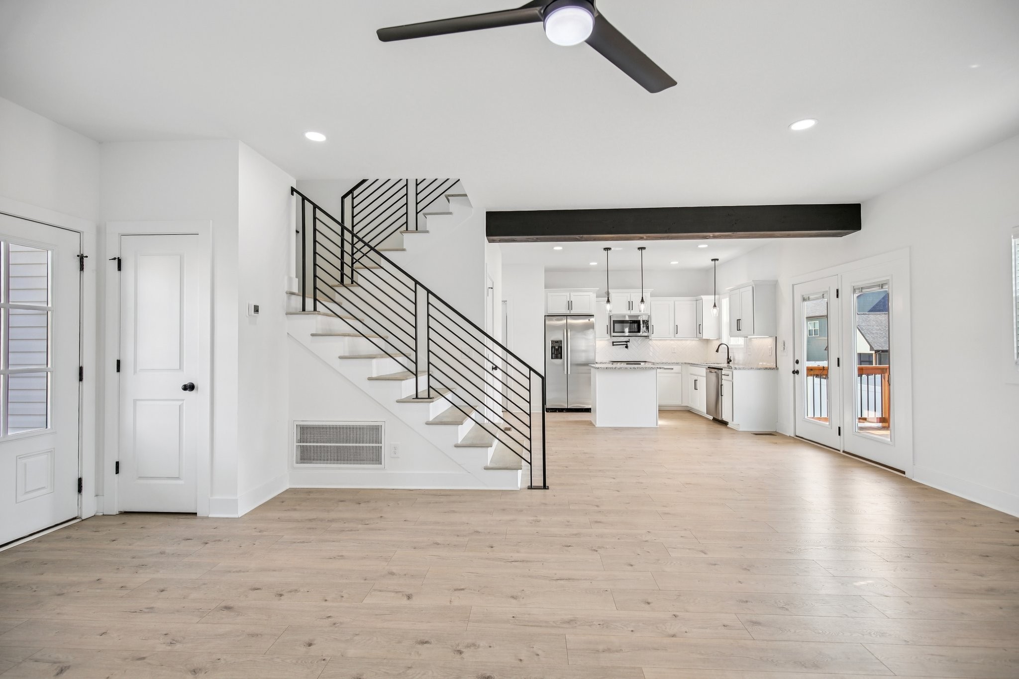 Clarksville, Tennessee 37043, United States, 3 Bedrooms Bedrooms, ,3 BathroomsBathrooms,Residential,Active,193284