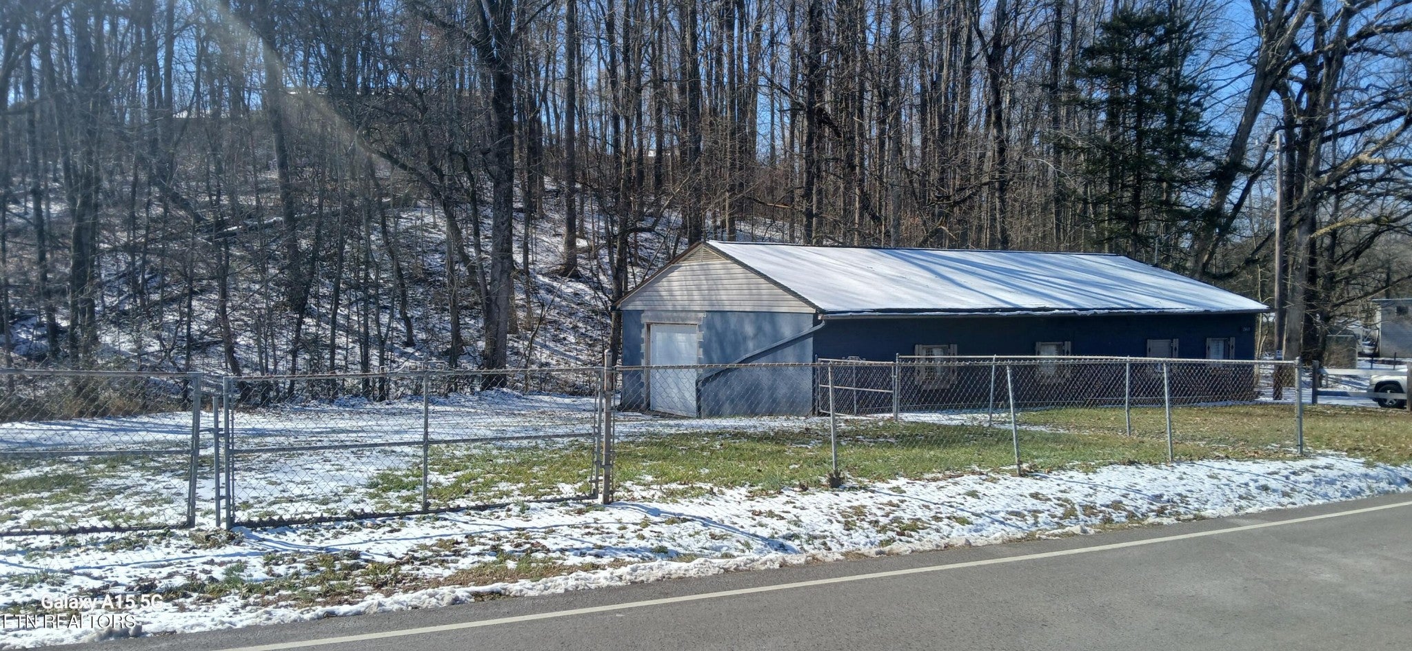 2405 Clearwater Rd