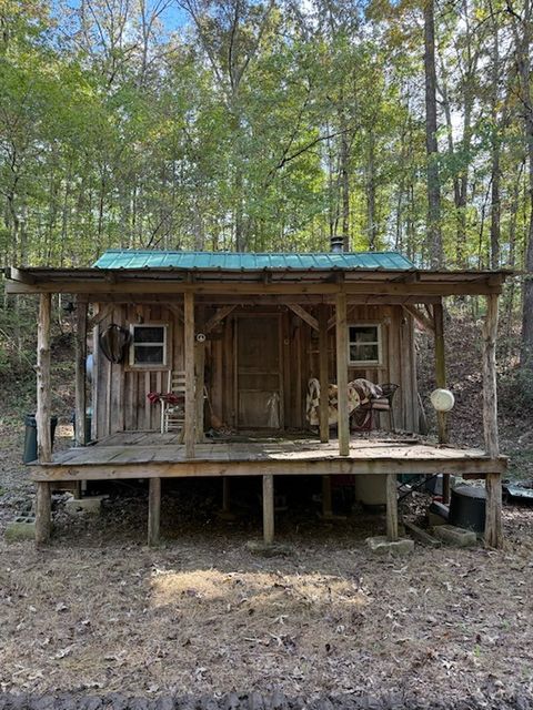 Photo of 128 Day Break Rd, Summertown, TN 38483 (MLS # 3014005)