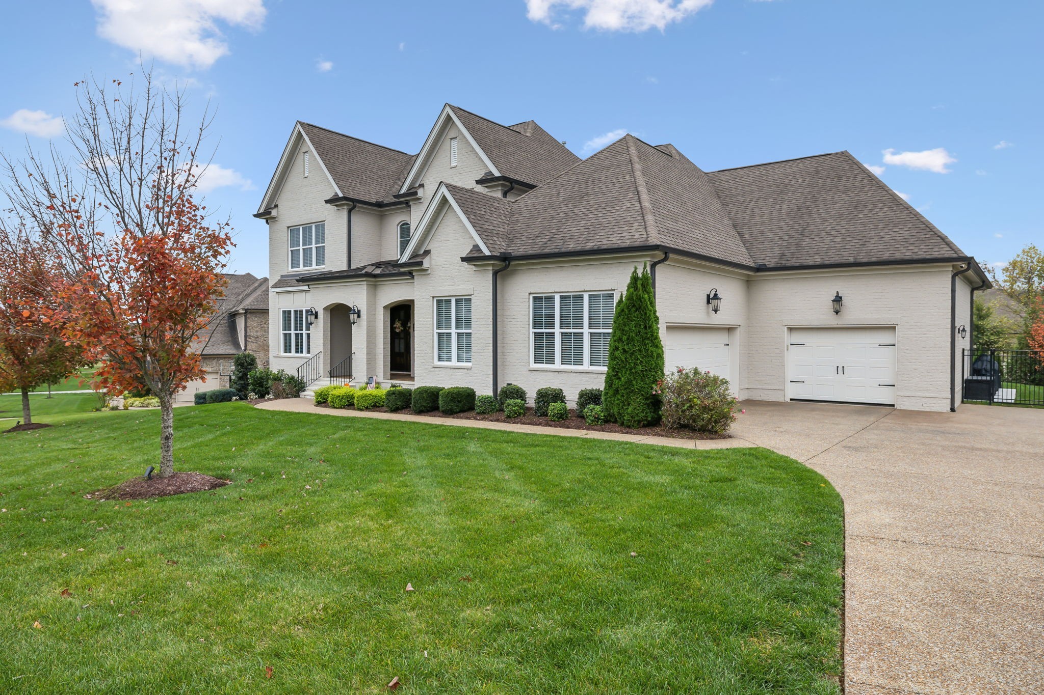 300 Conoga Dr
