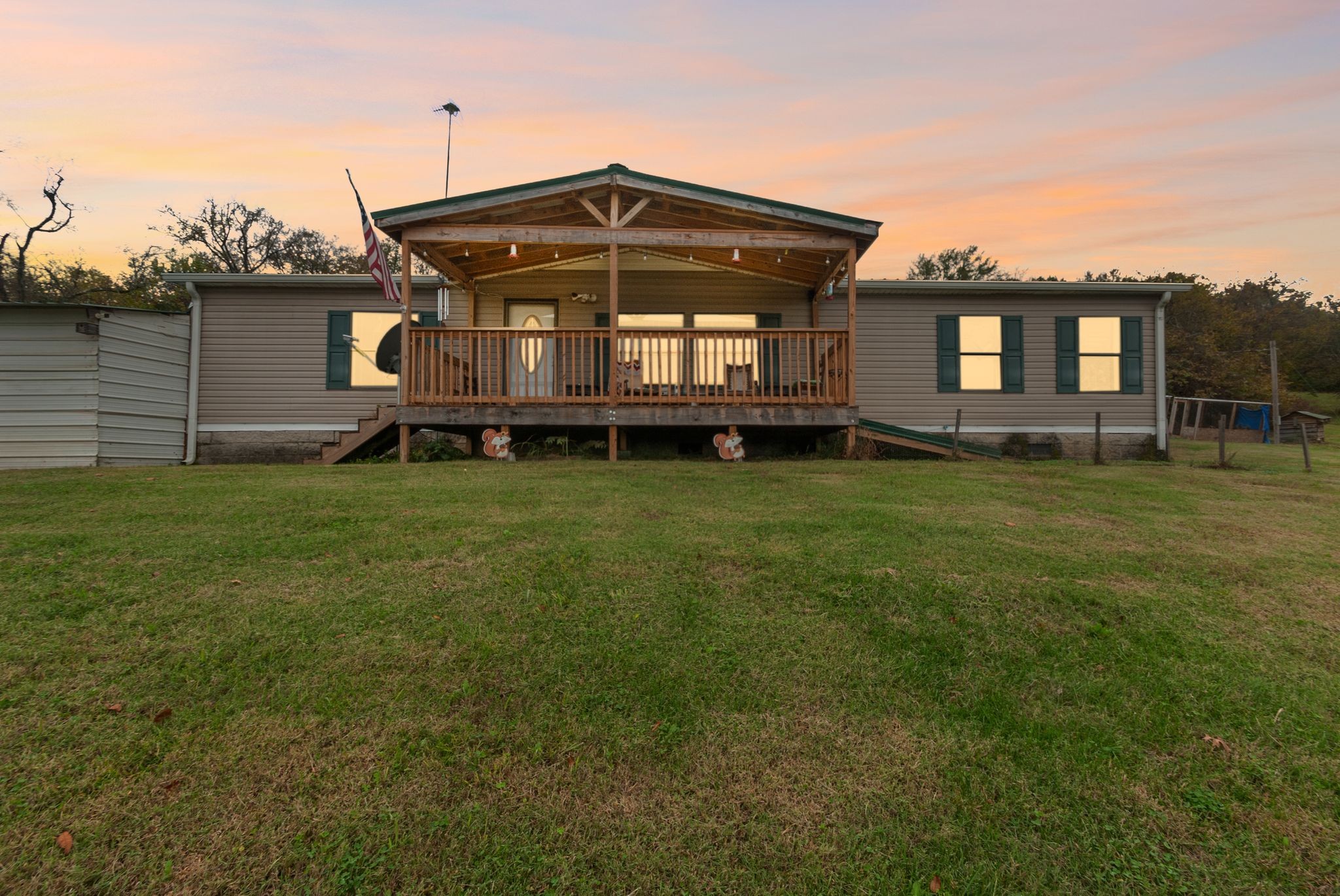 3300 Fishing Ford Rd