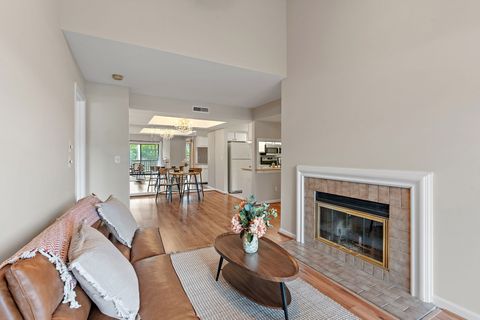 259 Hillsboro Pl Nashville TN 37215