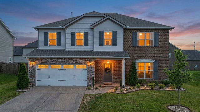 1383 Wentworth Dr