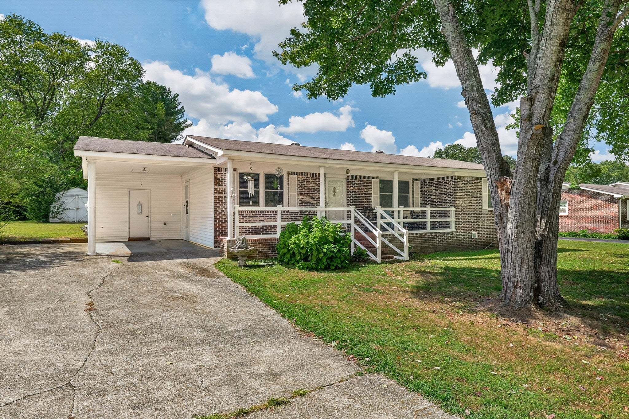 304 Highland Dr