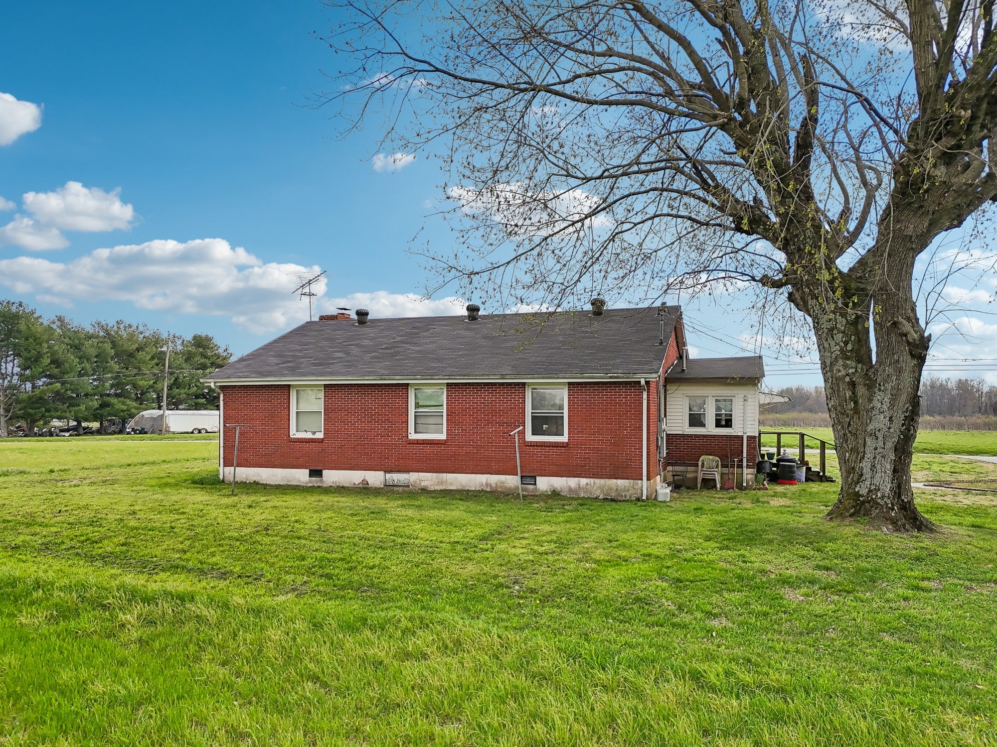 1786 Short Mountain Hwy