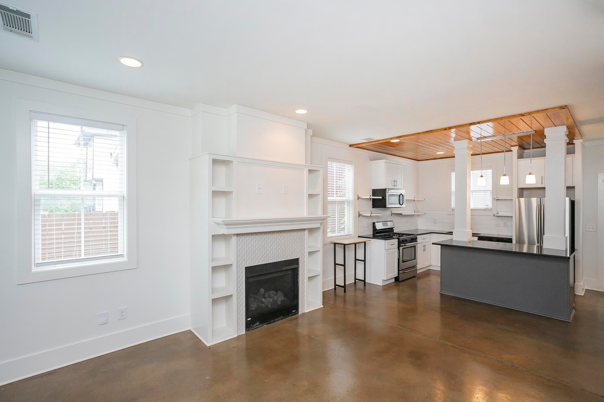 2030 Herman St