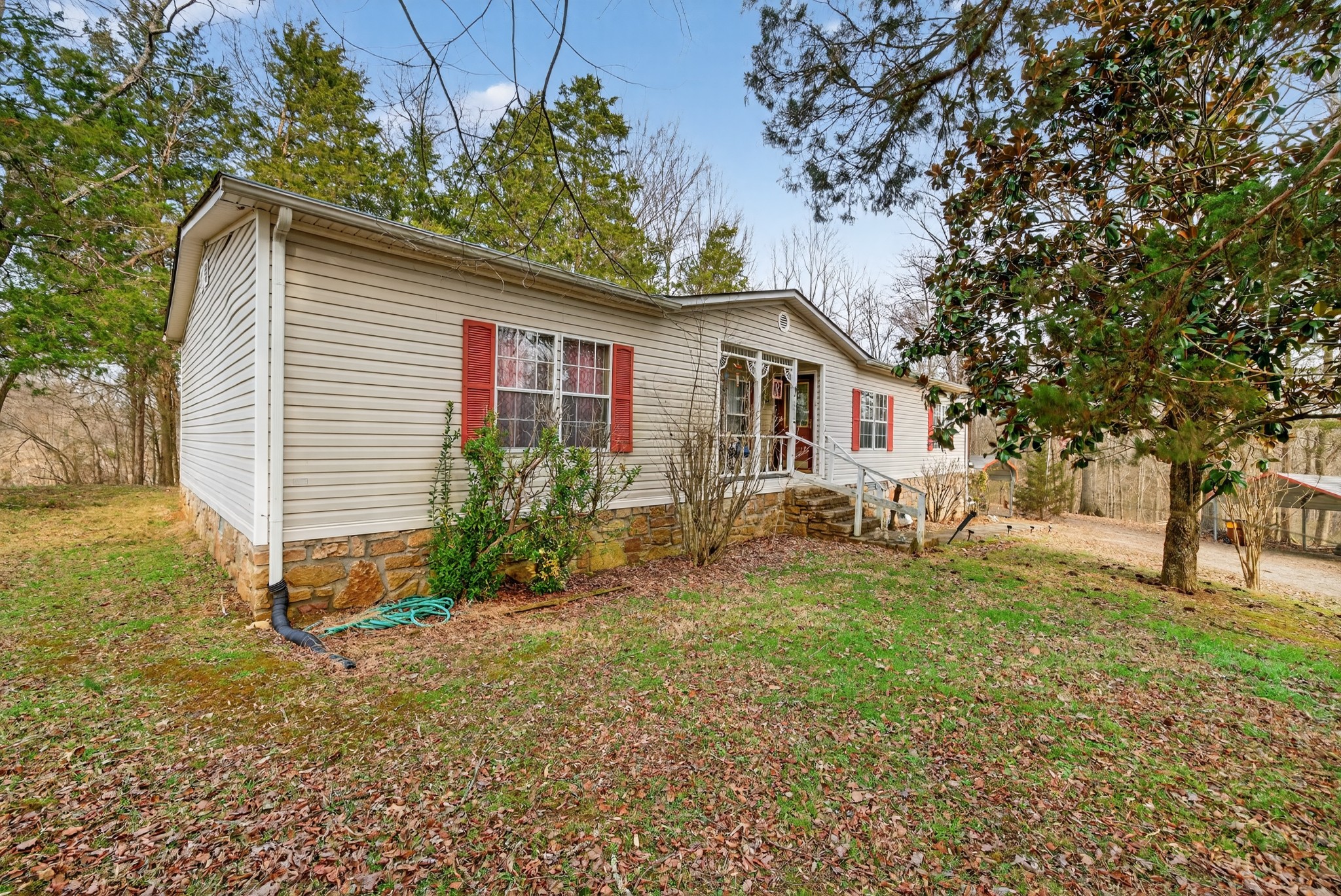 2141 Sowell Mill Pike