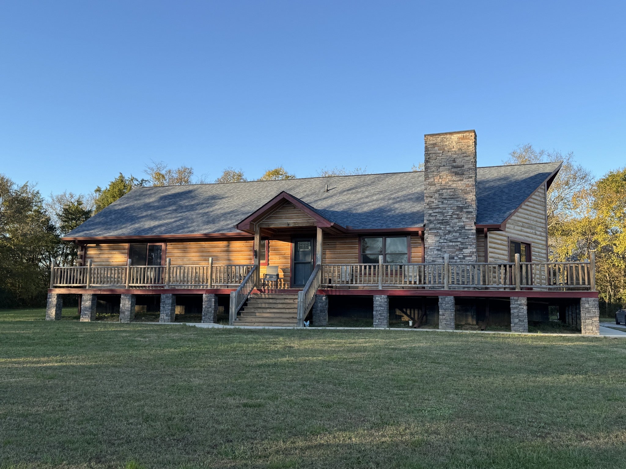 350 Ernest Campbell Rd