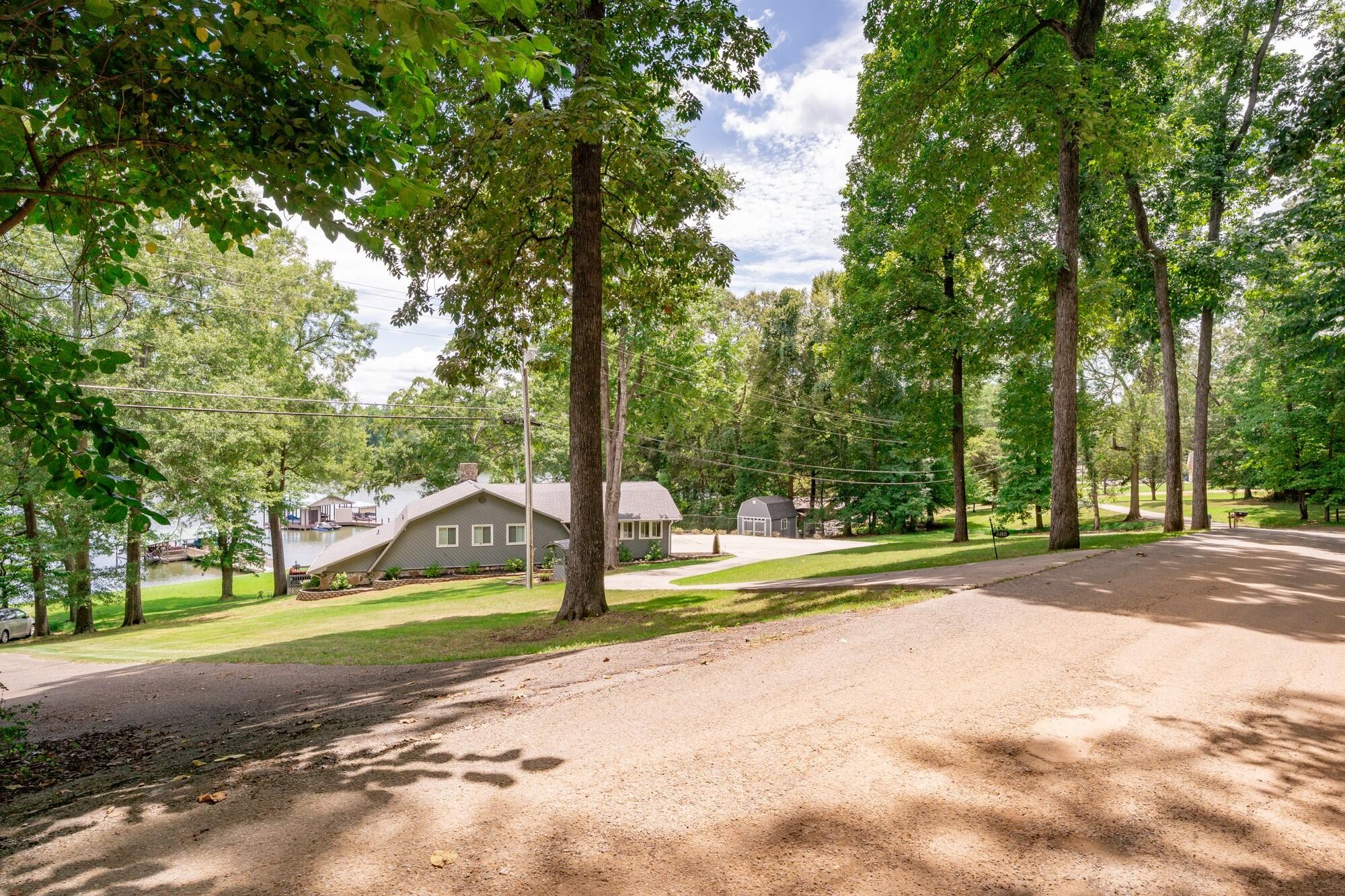 6419 Dogwood Drive