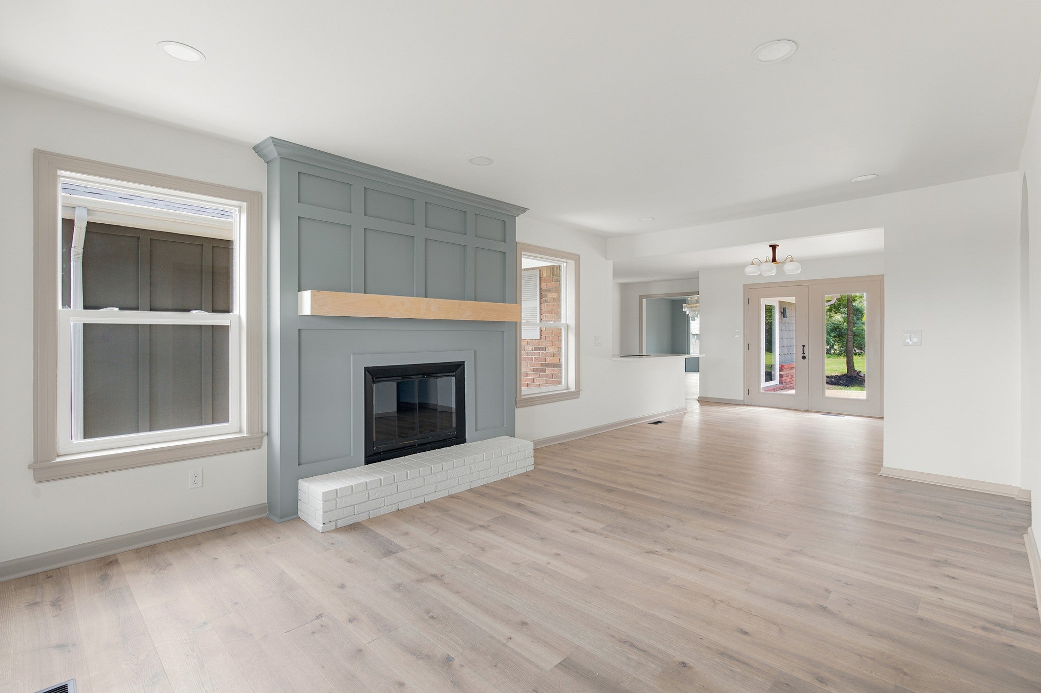 1119 Peninsula Dr