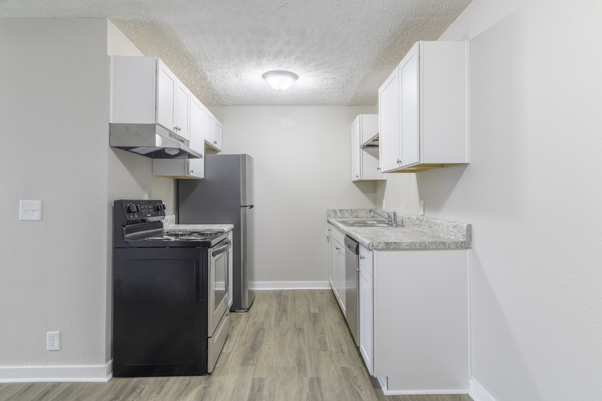 109 Kingsridge Dr