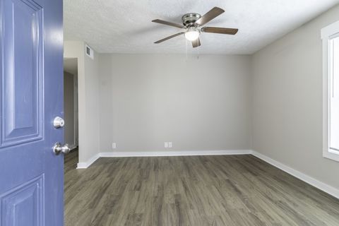 109 Kingsridge Dr La Vergne TN 37086