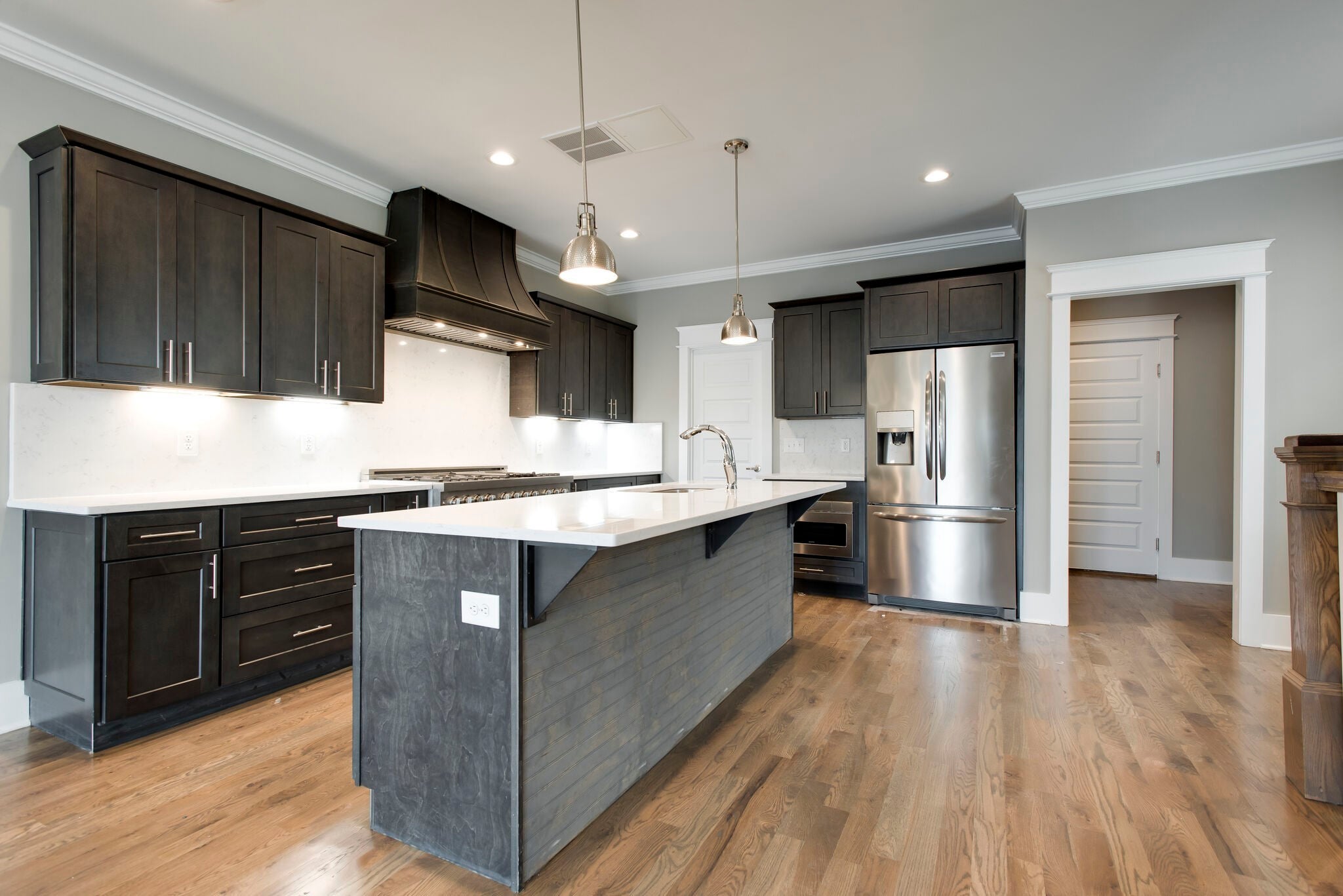 3.0-bed rental at 433 36th Ave N