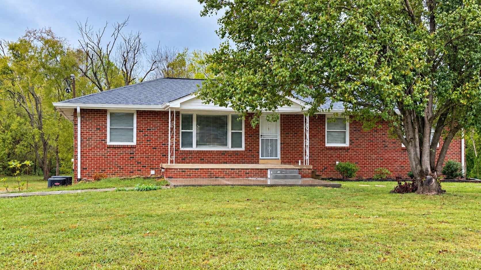 3670 Hunters Point Pike