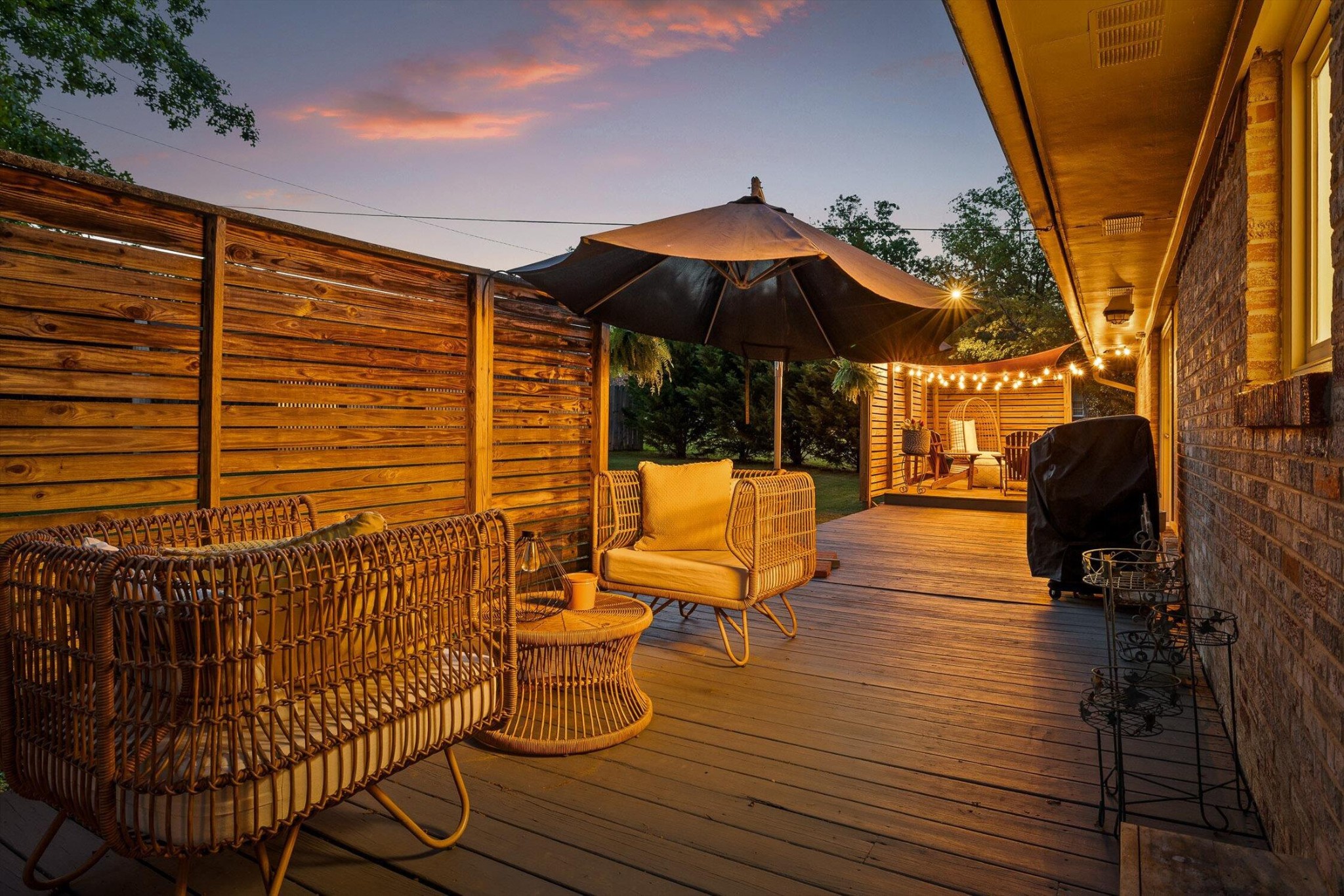 1627 Fernwood Circle